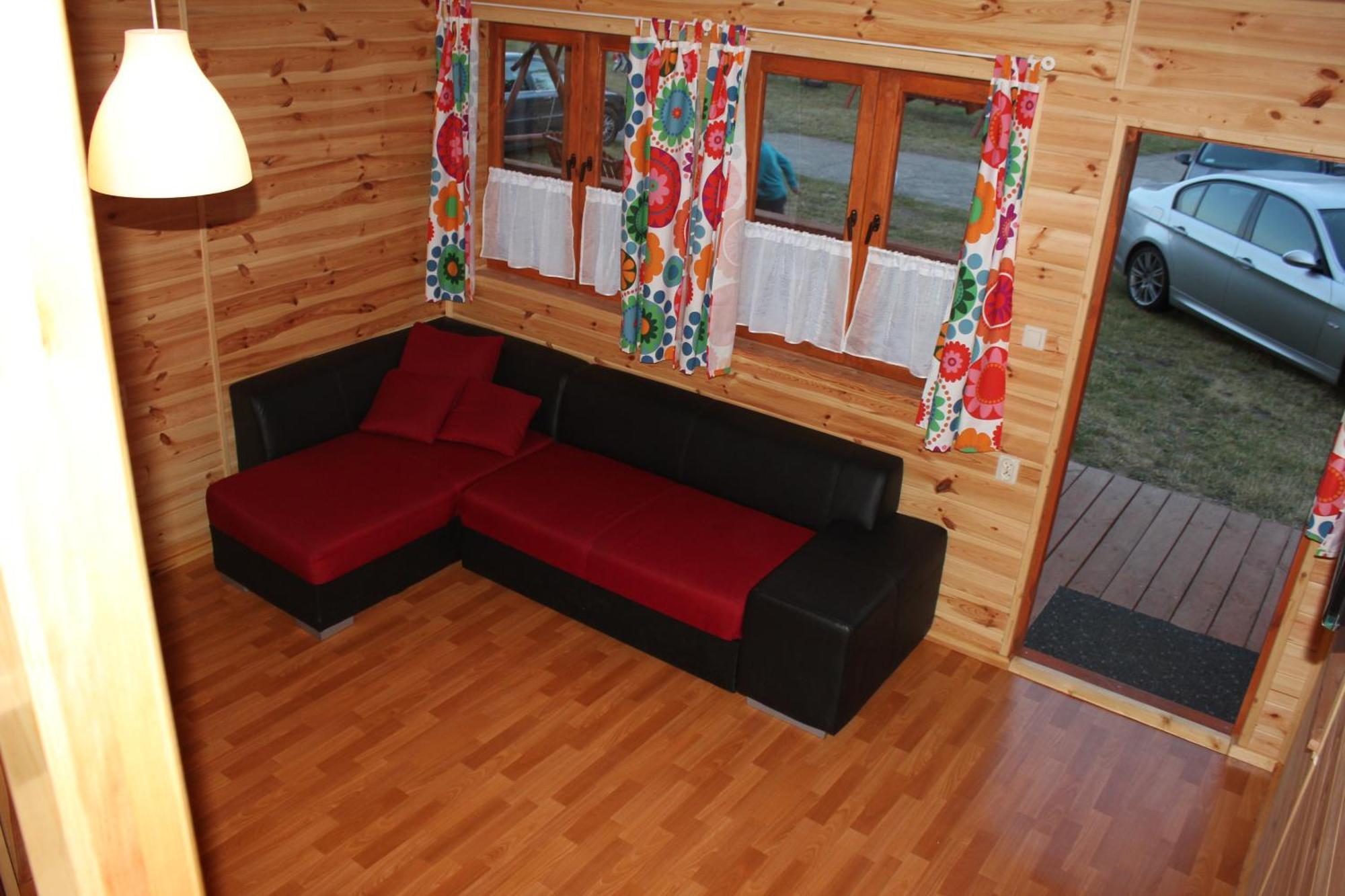 Mlodziezowy Domek Dla Grup Eldorado Mielno Centrum, 200M Od Morza Luaran gambar