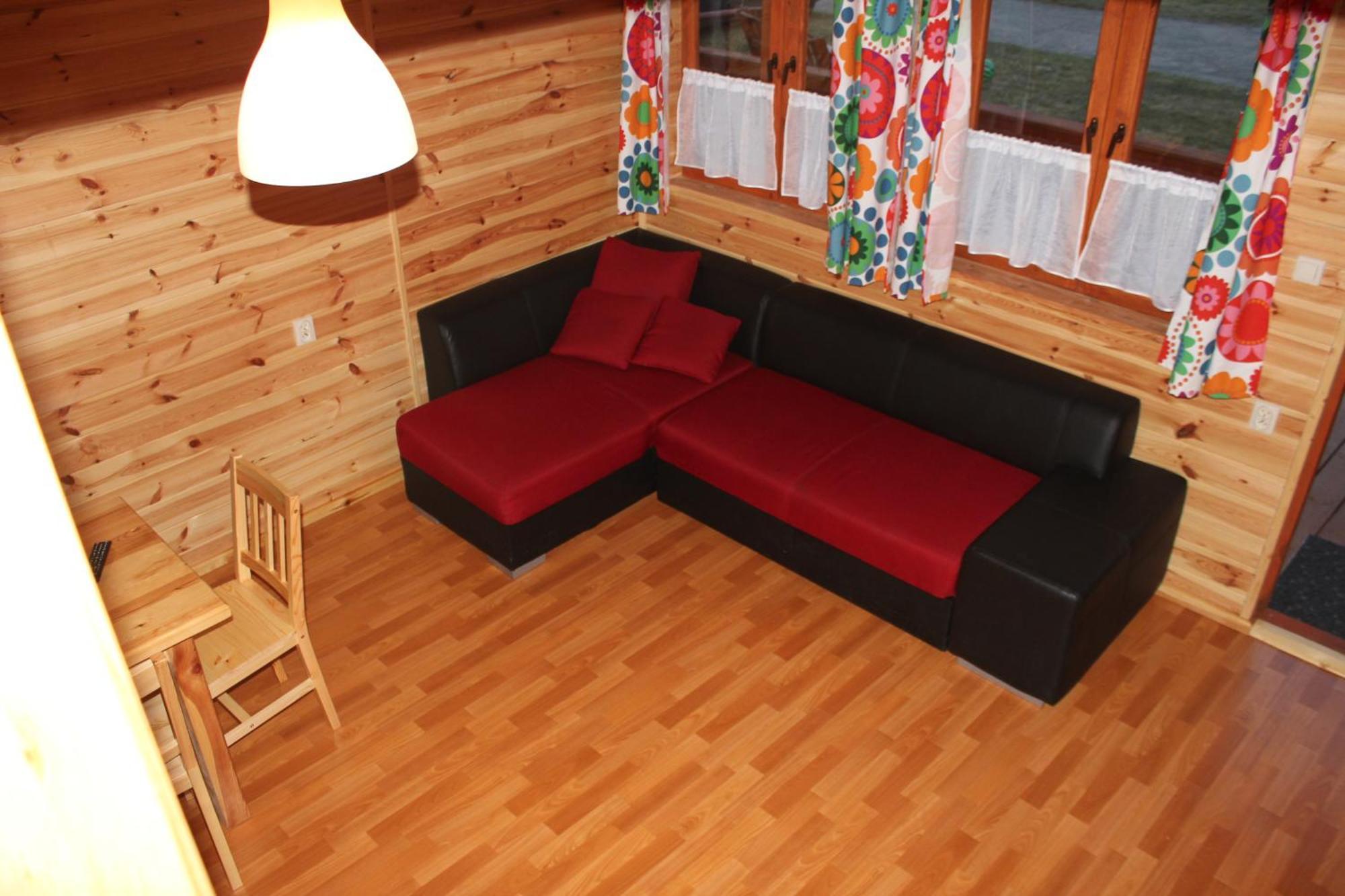 Mlodziezowy Domek Dla Grup Eldorado Mielno Centrum, 200M Od Morza Luaran gambar