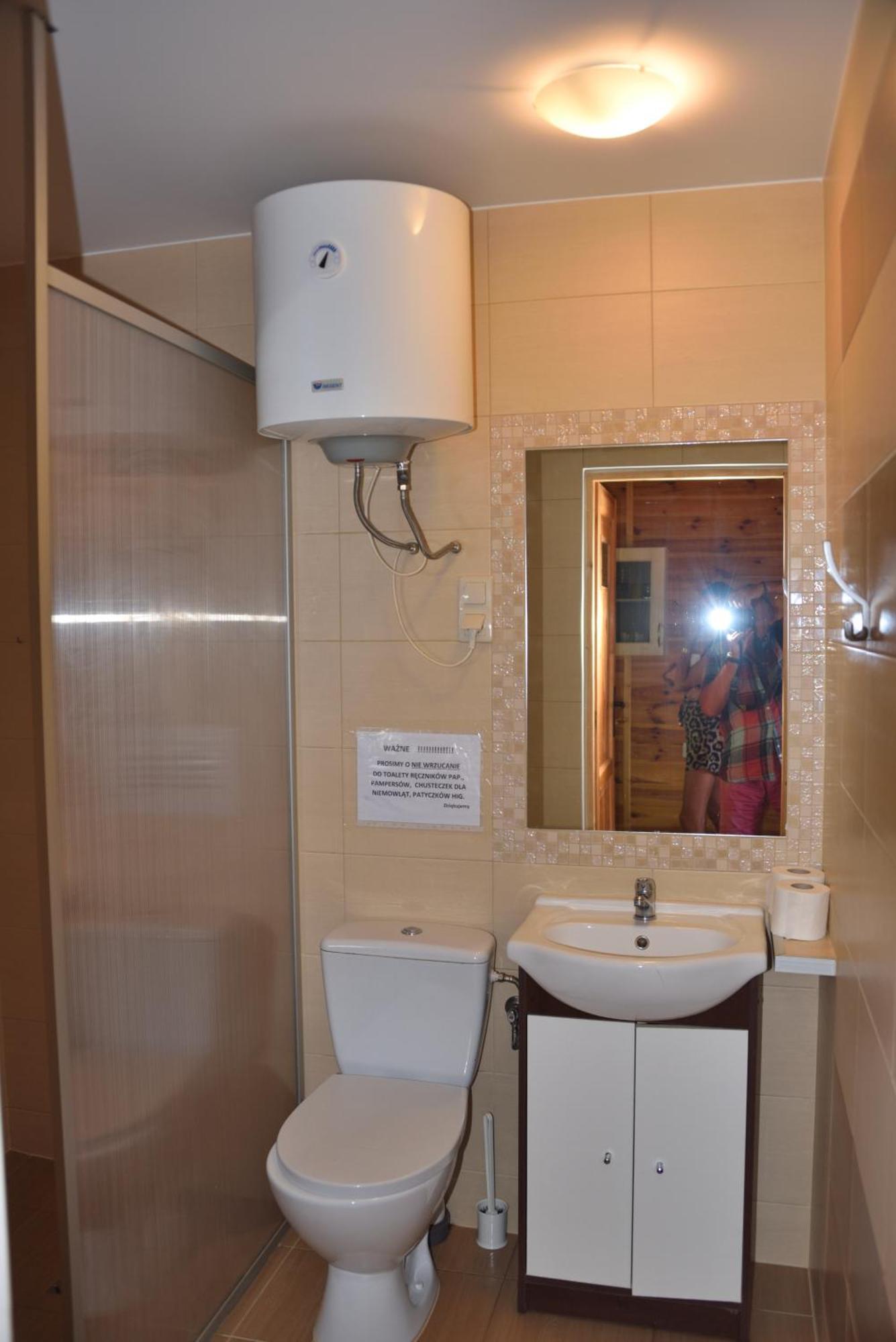 Mlodziezowy Domek Dla Grup Eldorado Mielno Centrum, 200M Od Morza Luaran gambar